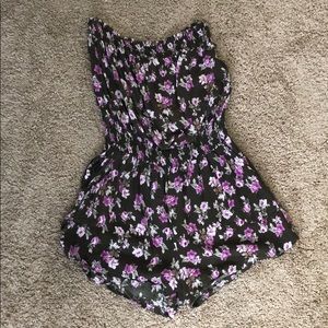 Strapless romper